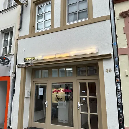 Bg Living & Hosting - Stilvolles Im Herzen Der Stadt - Wlan Inklusive Apartment *